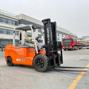 Types of forklift tires and their respective advantages