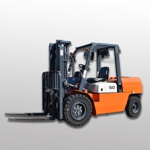 CPC50 diesel forklift